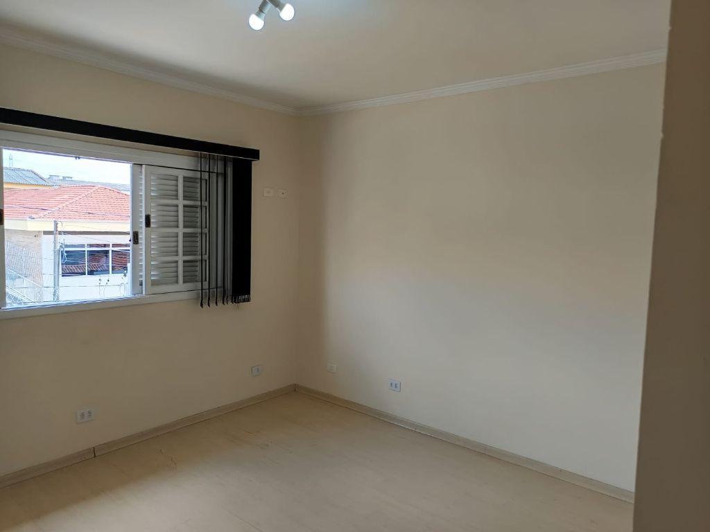 Sobrado para Alugar no Jaguare – 4 Dormitorios e Quintal