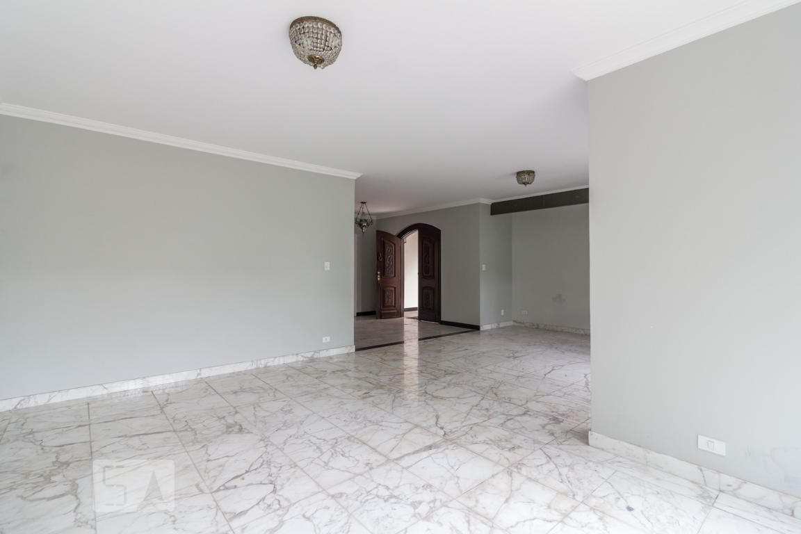 Casa à Venda – Higienópolis, 4 Quartos, 478 m² – São Paulo