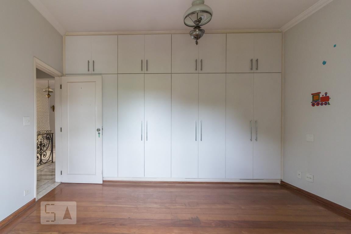 Casa à Venda – Higienópolis, 4 Quartos, 478 m² – São Paulo