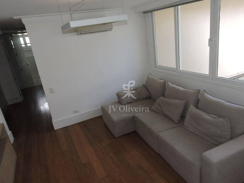 Casa com 5 dormitórios à venda, 600 m²