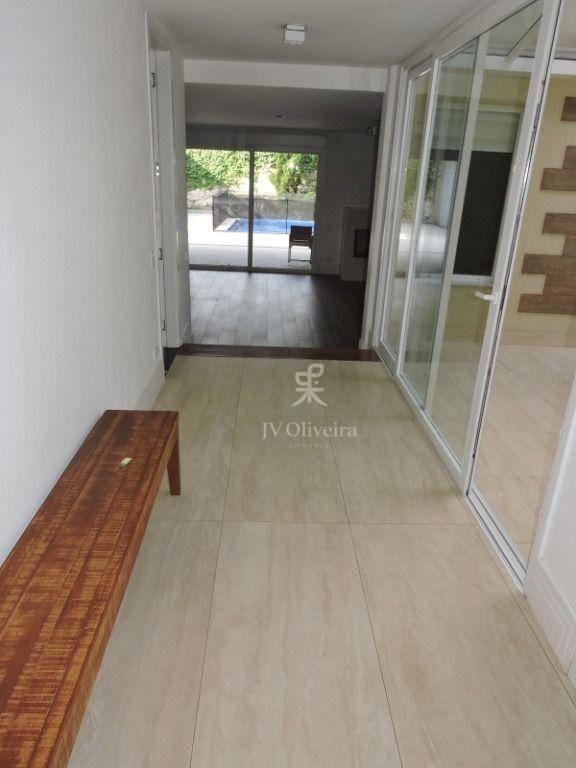 Casa com 5 dormitórios à venda, 600 m²