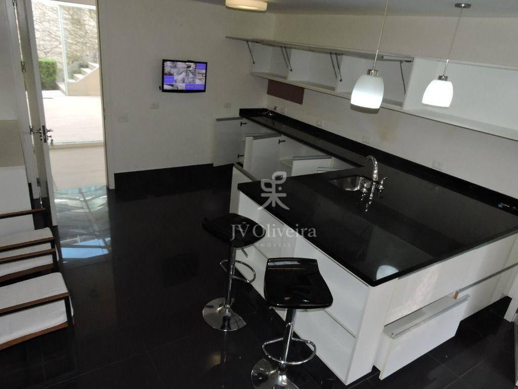 Casa com 5 dormitórios à venda, 600 m²