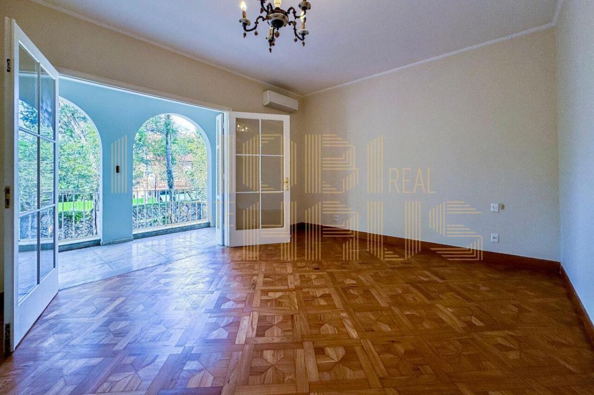 Casa para venda e locação no bairro Jardim Paulista | 4 quartos/ 3 suítes