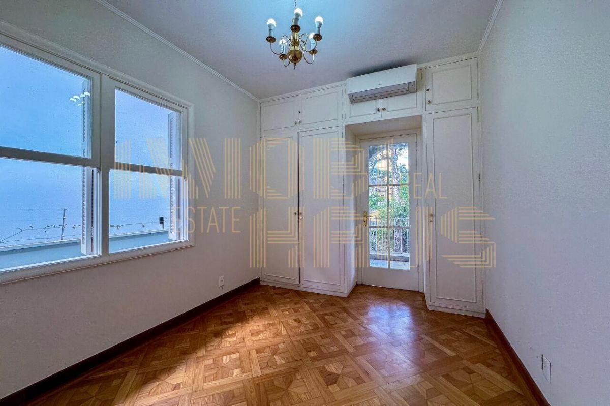 Casa para venda e locação no bairro Jardim Paulista | 4 quartos/ 3 suítes