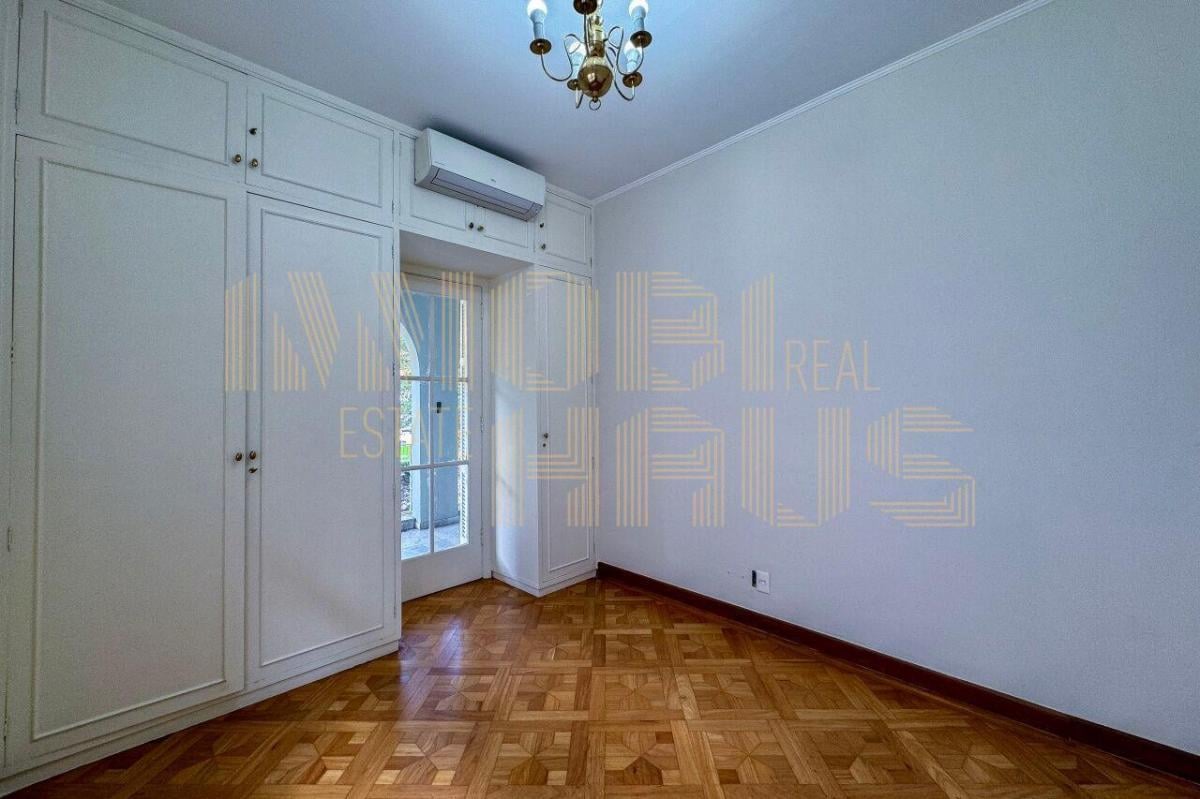 Casa para venda e locação no bairro Jardim Paulista | 4 quartos/ 3 suítes