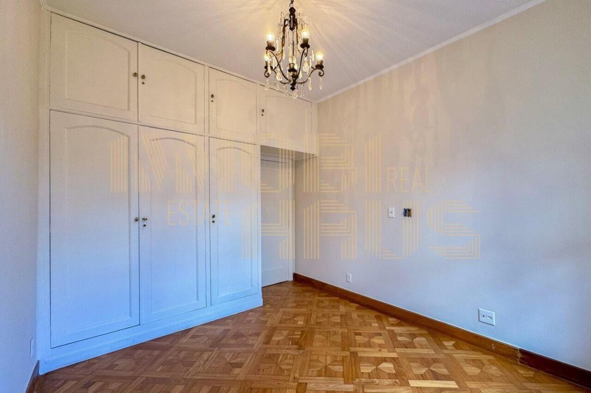 Casa para venda e locação no bairro Jardim Paulista | 4 quartos/ 3 suítes