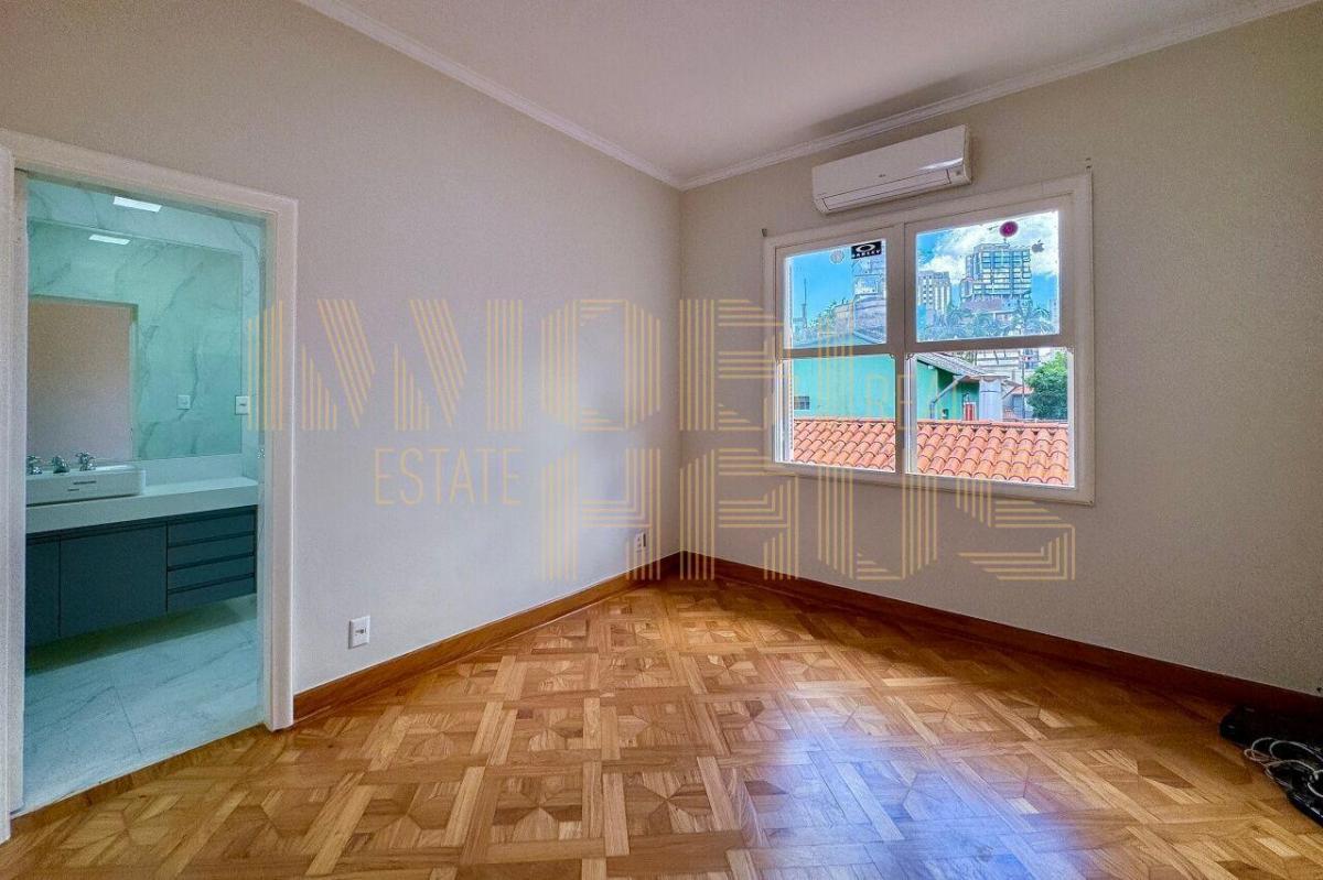 Casa para venda e locação no bairro Jardim Paulista | 4 quartos/ 3 suítes