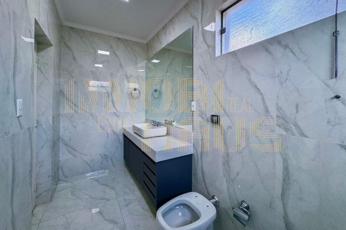 Casa para venda e locação no bairro Jardim Paulista | 4 quartos/ 3 suítes