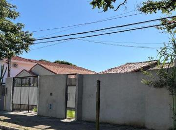 PARA LOCAÇÃO CASA COM EDÍCULA E AMPLO QUINTAL