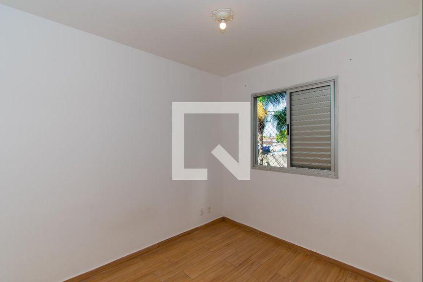 Casa à Venda – Vila Santa Clara, 2 Quartos, 56 m² – São Paulo