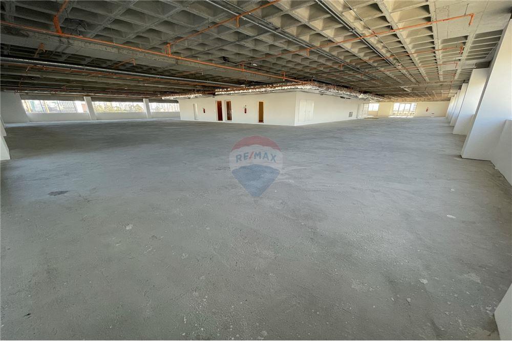 Andar corporativo para locação na Barra Funda com 557 metros e 14 vagas