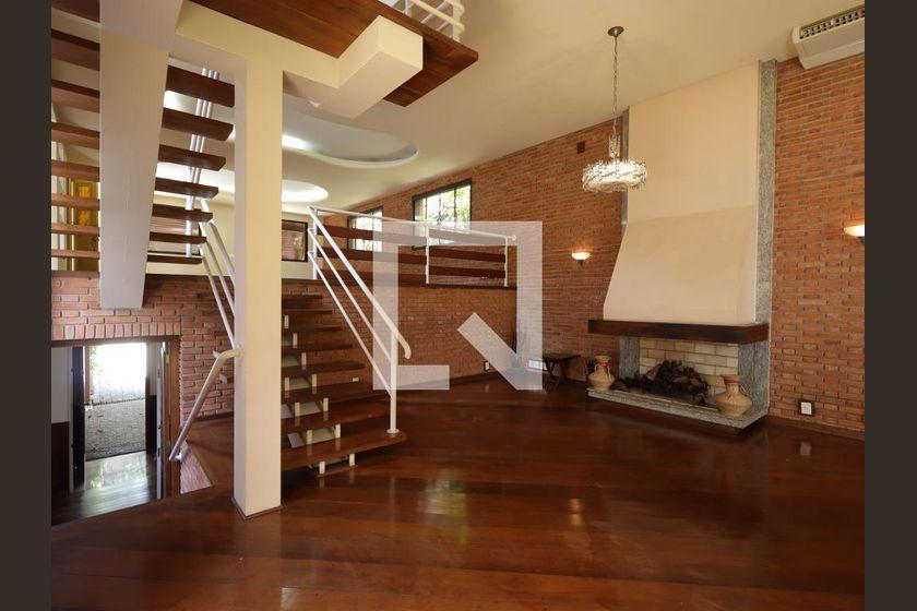 Casa à Venda – Jardim Guedala, 4 Quartos, 715 m² – São Paulo