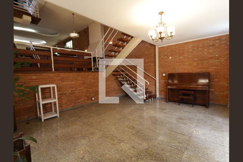 Casa à Venda – Jardim Guedala, 4 Quartos, 715 m² – São Paulo