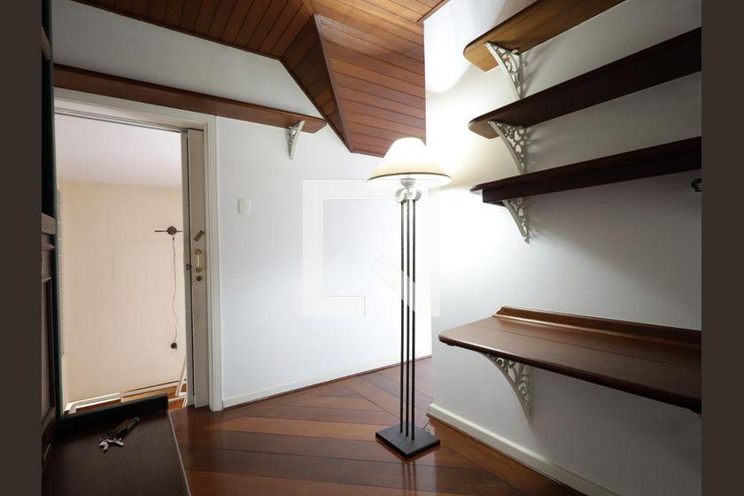 Casa à Venda – Jardim Guedala, 4 Quartos, 715 m² – São Paulo