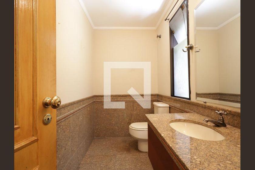 Casa à Venda – Jardim Guedala, 4 Quartos, 715 m² – São Paulo