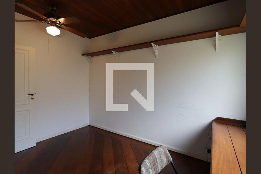 Casa à Venda – Jardim Guedala, 4 Quartos, 715 m² – São Paulo