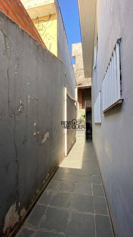 R2 Image 201672 #33