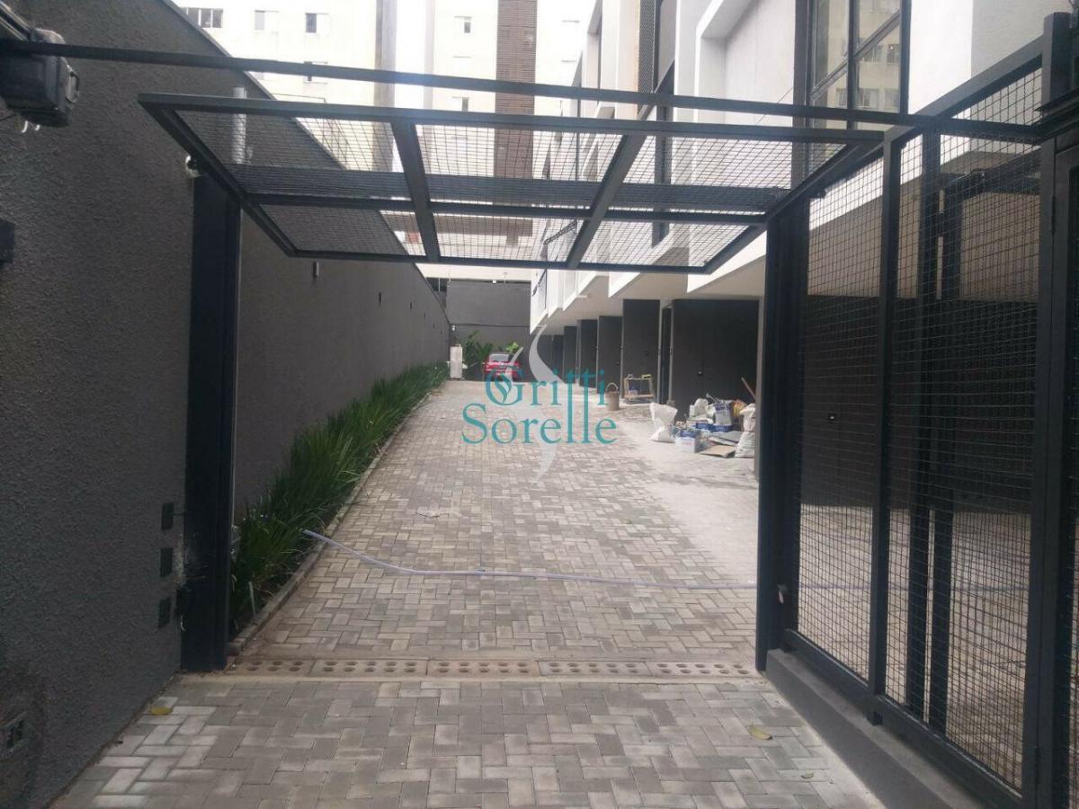 Sobrado Triplex Novo à Venda em Vila Mariana – São Paulo/SP.
