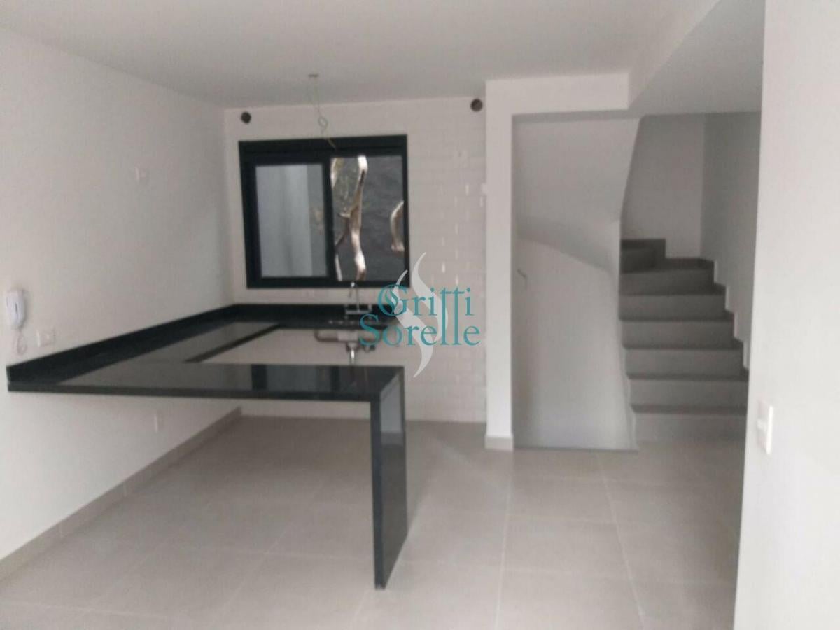 Sobrado Triplex Novo à Venda em Vila Mariana – São Paulo/SP.