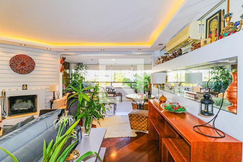 Apartamento à Venda – Chácara Santo Antonio, 4 Quartos, 188 m² – São Paulo
