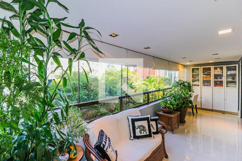 Apartamento à Venda – Chácara Santo Antonio, 4 Quartos, 188 m² – São Paulo