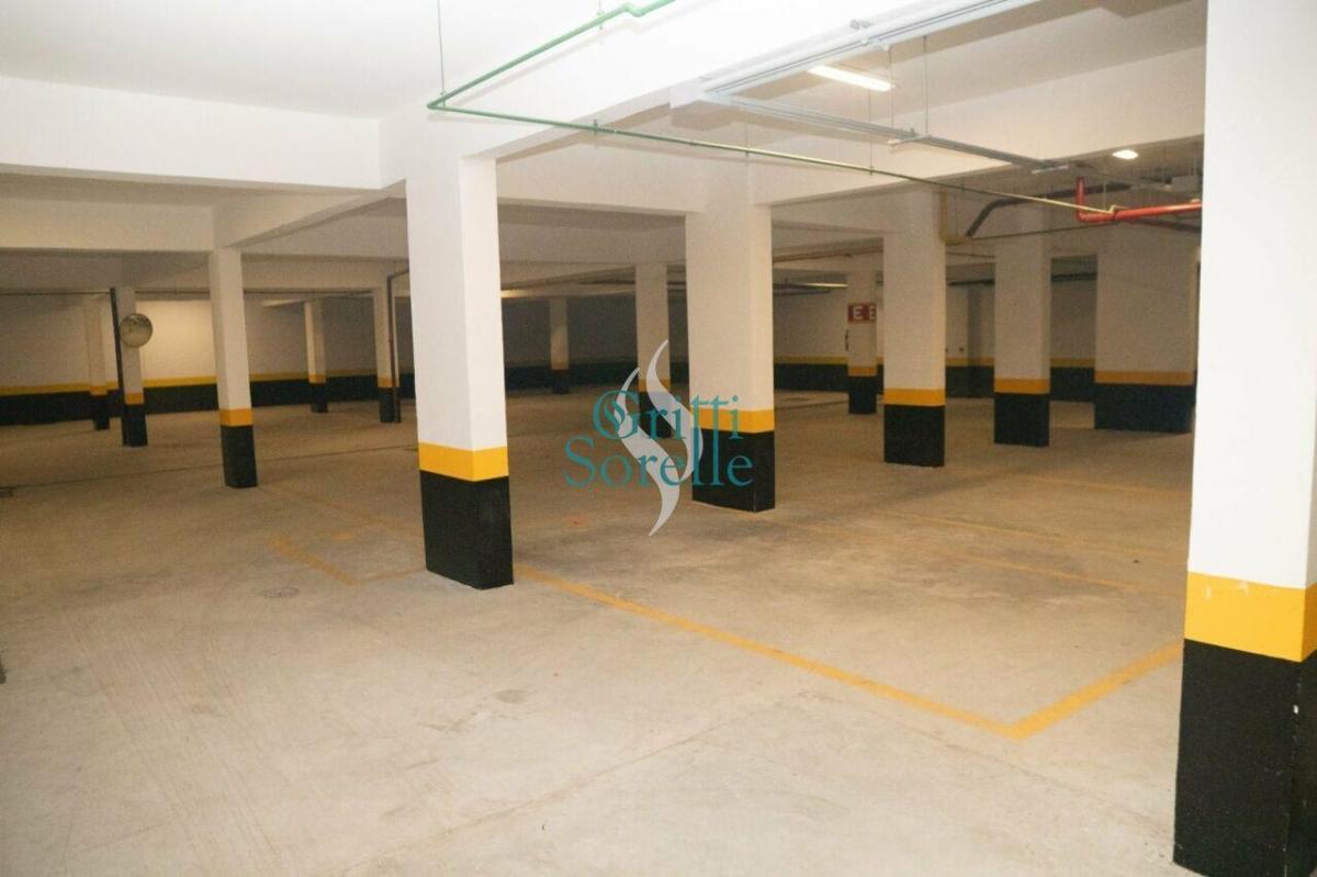 Apartamento à Venda em Jardim Paulista – São Paulo / SP.