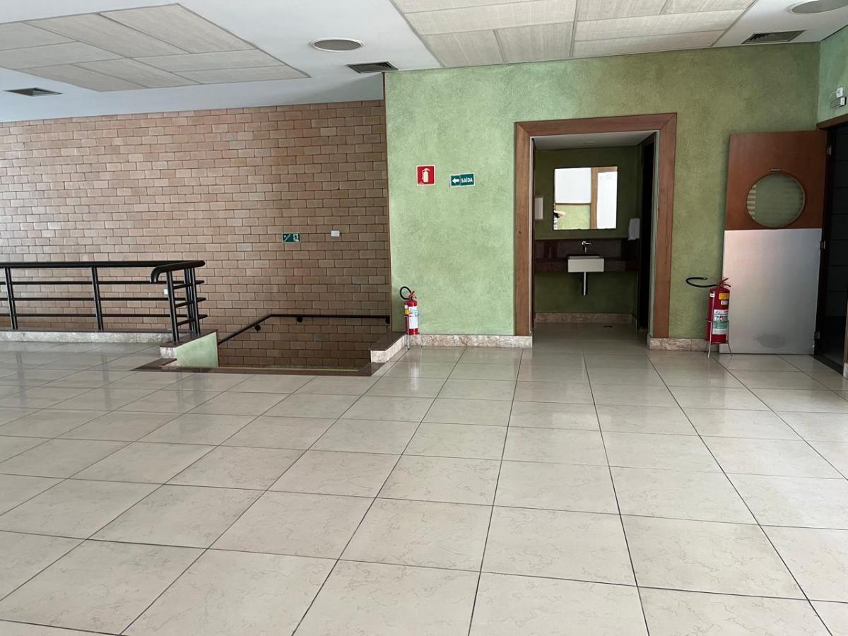 Oportunidade Única: Loja Comercial na Vila Olímpia