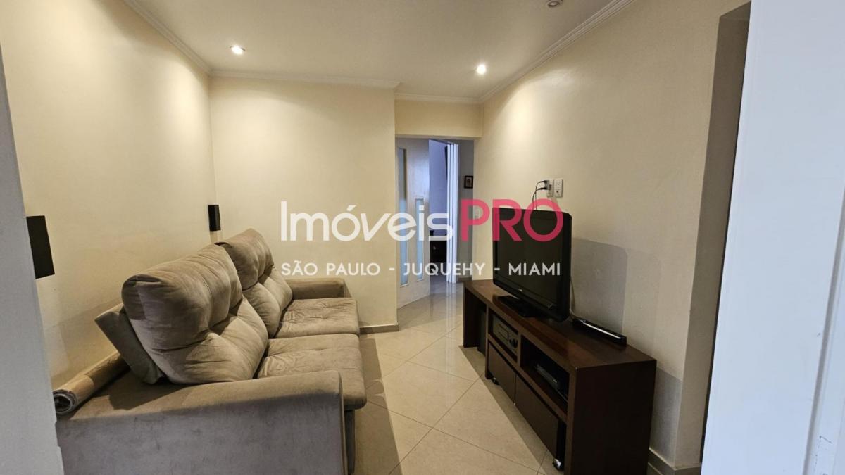 132m² na Rua Canário com 1 vaga.