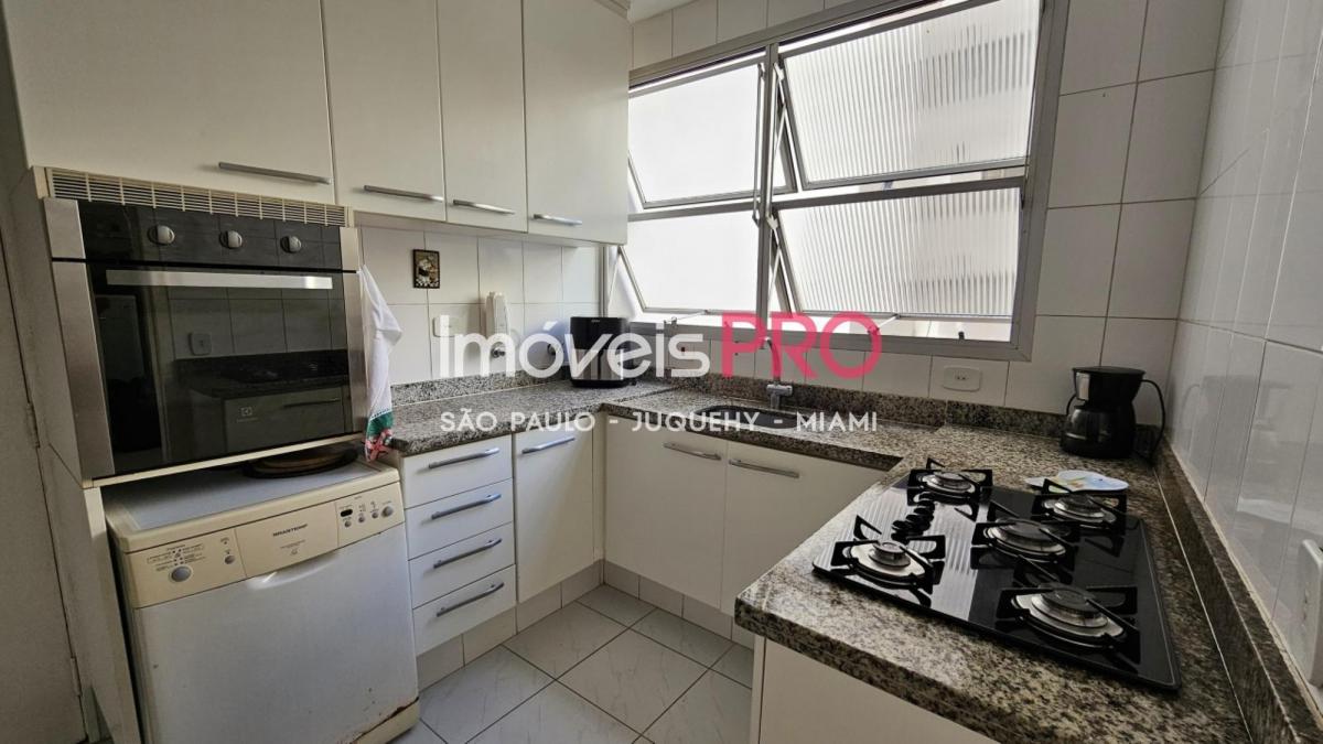 132m² na Rua Canário com 1 vaga.