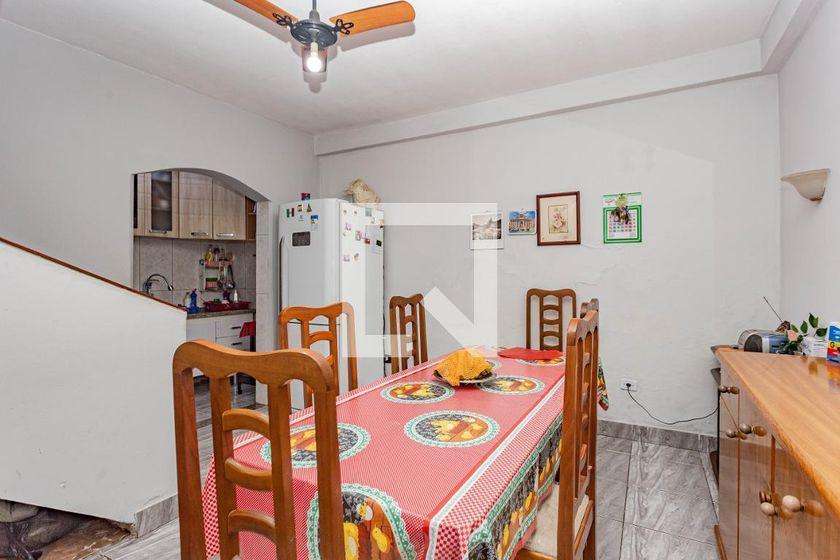 Casa à Venda – Vila das Mercês, 2 Quartos, 98 m² – São Paulo