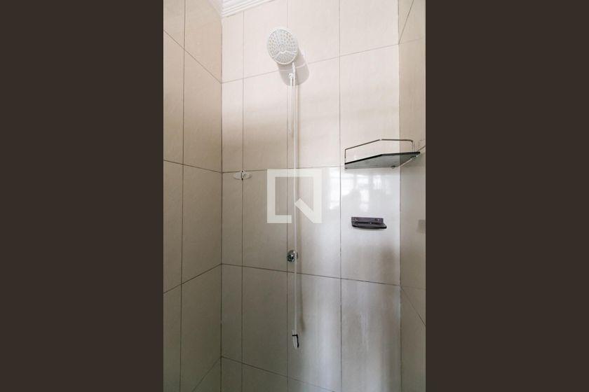 Casa à Venda – Vila Jacuí, 1 Quarto, 72 m² – São Paulo