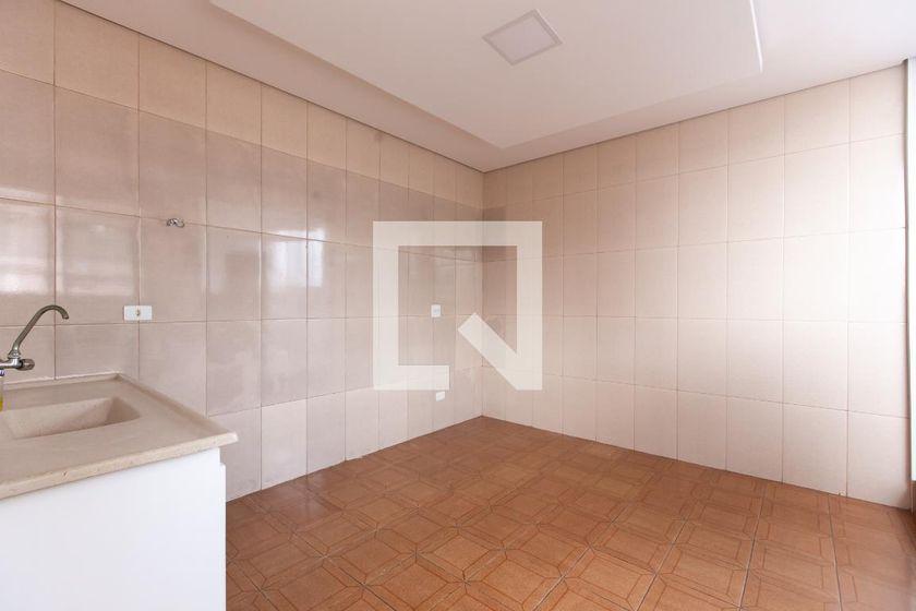 Casa à Venda – Vila Jacuí, 1 Quarto, 72 m² – São Paulo