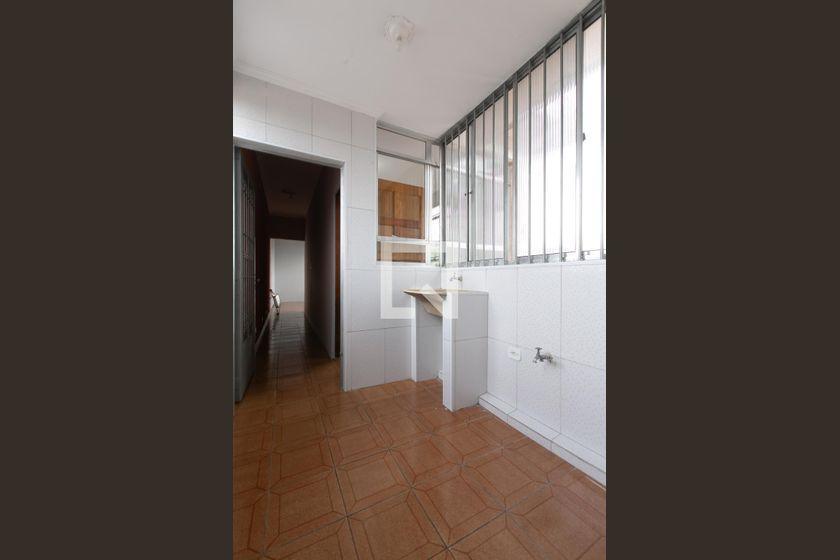 Casa à Venda – Vila Jacuí, 1 Quarto, 72 m² – São Paulo
