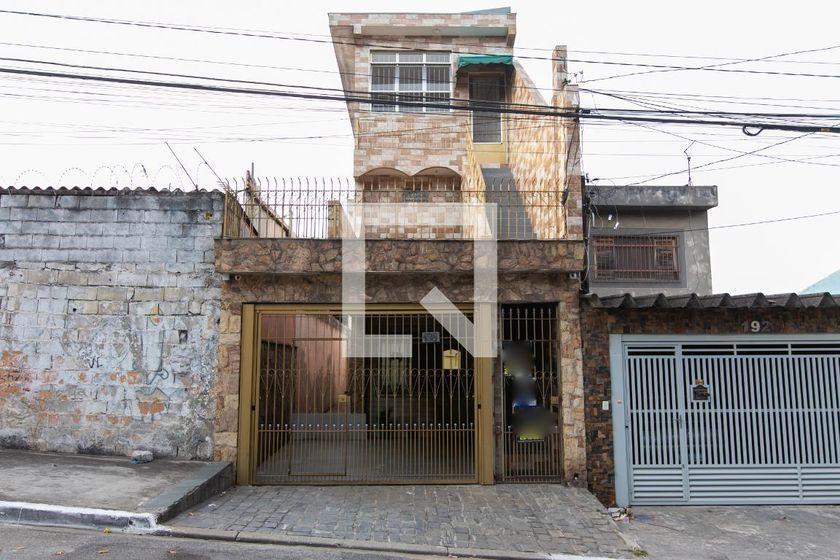 Casa à Venda – Vila Jacuí, 1 Quarto, 72 m² – São Paulo