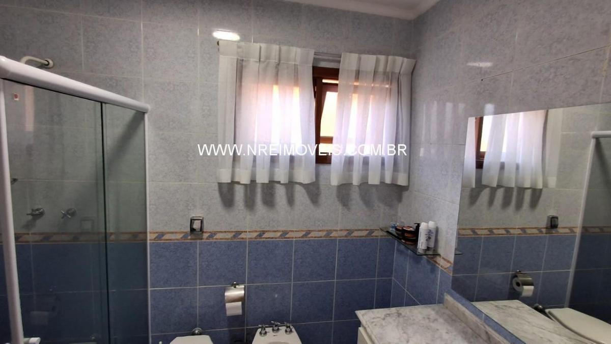 CASA À VENDA NO HORTO DO YPE