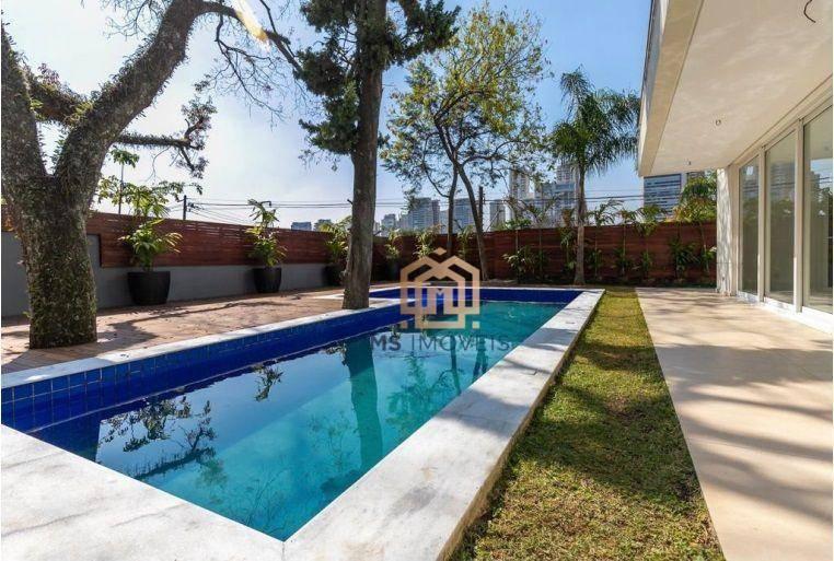 CASA 787,97m² 4 Quartos sendo 4 suítes á VENDA – Campo Belo – São Paulo/SP