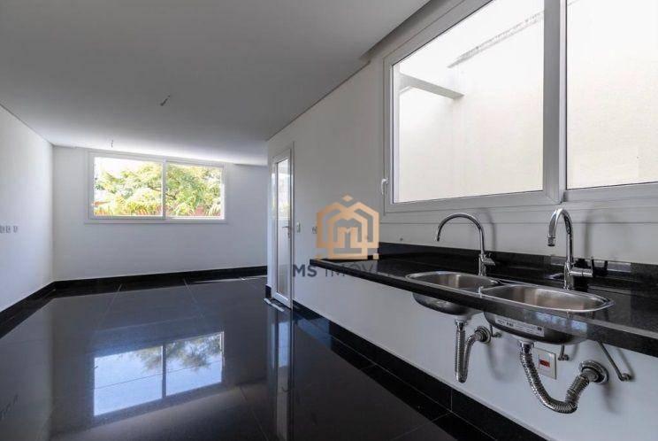 CASA 787,97m² 4 Quartos sendo 4 suítes á VENDA – Campo Belo – São Paulo/SP