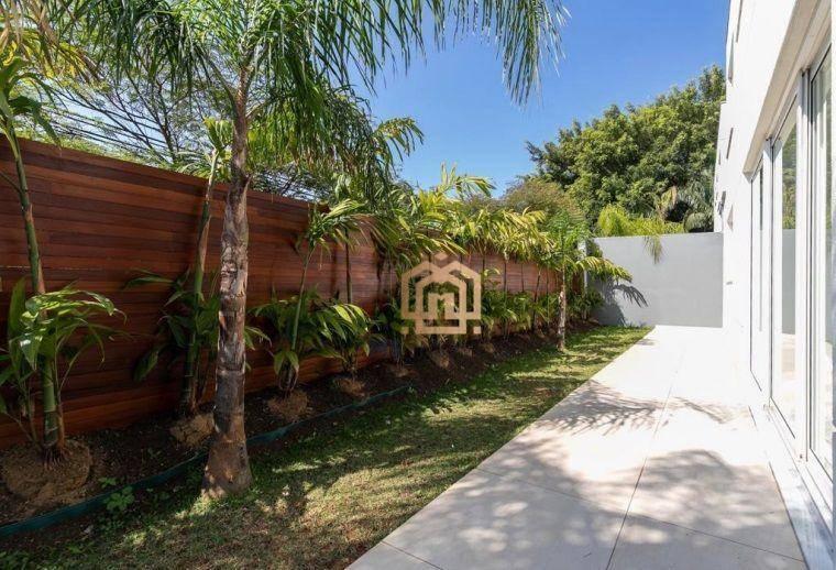 CASA 787,97m² 4 Quartos sendo 4 suítes á VENDA – Campo Belo – São Paulo/SP
