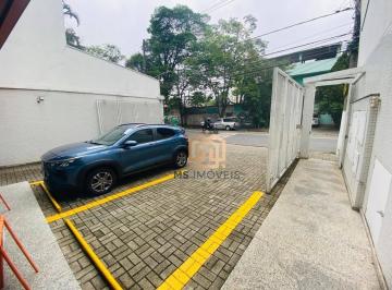 Prédio novo, 850m², com 20 salas, 20 Vagas e elevador, para Venda ou Locação na Vila Mariana.