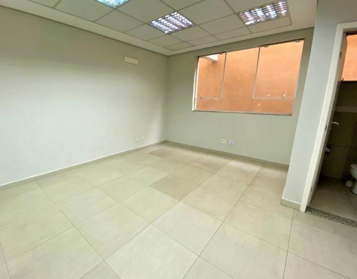 Prédio novo, 850m², com 20 salas, 20 Vagas e elevador, para Venda ou Locação na Vila Mariana.