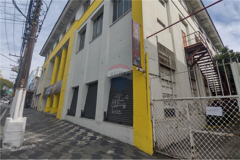 Locação de loja na Lapa – 2.841m².