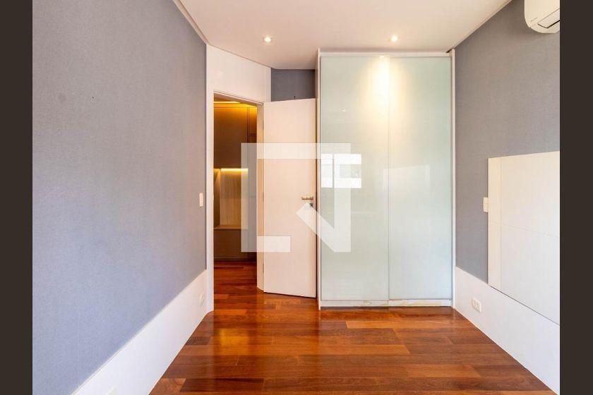 Apartamento à Venda – Aclimação, 5 Quartos, 503 m² – São Paulo