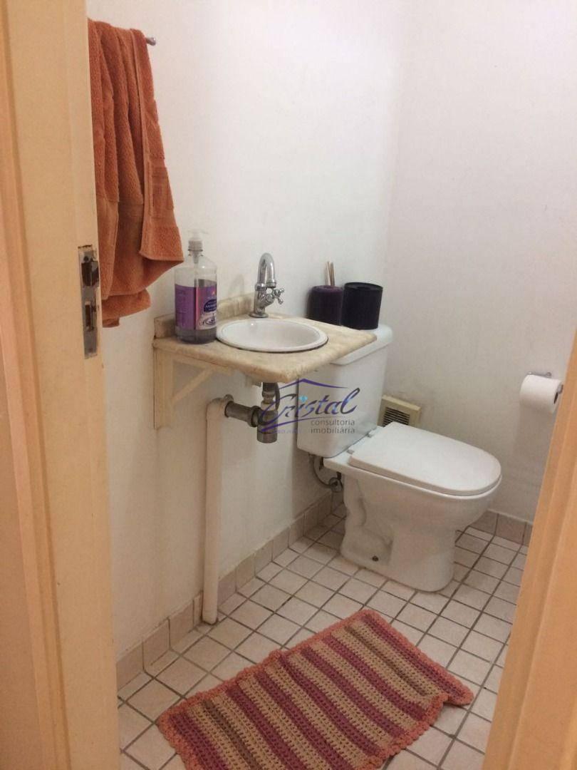 Casa com 3 quartos (1 suíte) à venda, 153 m² – Condomínio Vila Panamericana – Jardim Rosa Maria – B
