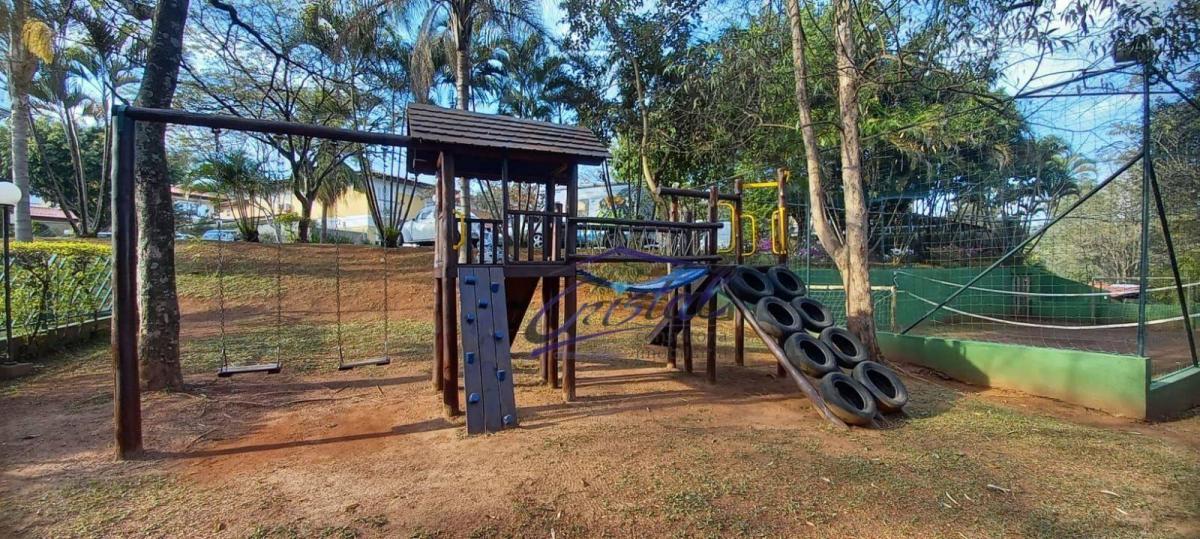 Casa com 3 quartos (1 suíte) à venda, 153 m² – Condomínio Vila Panamericana – Jardim Rosa Maria – B