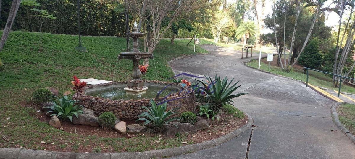 Casa com 3 quartos (1 suíte) à venda, 153 m² – Condomínio Vila Panamericana – Jardim Rosa Maria – B