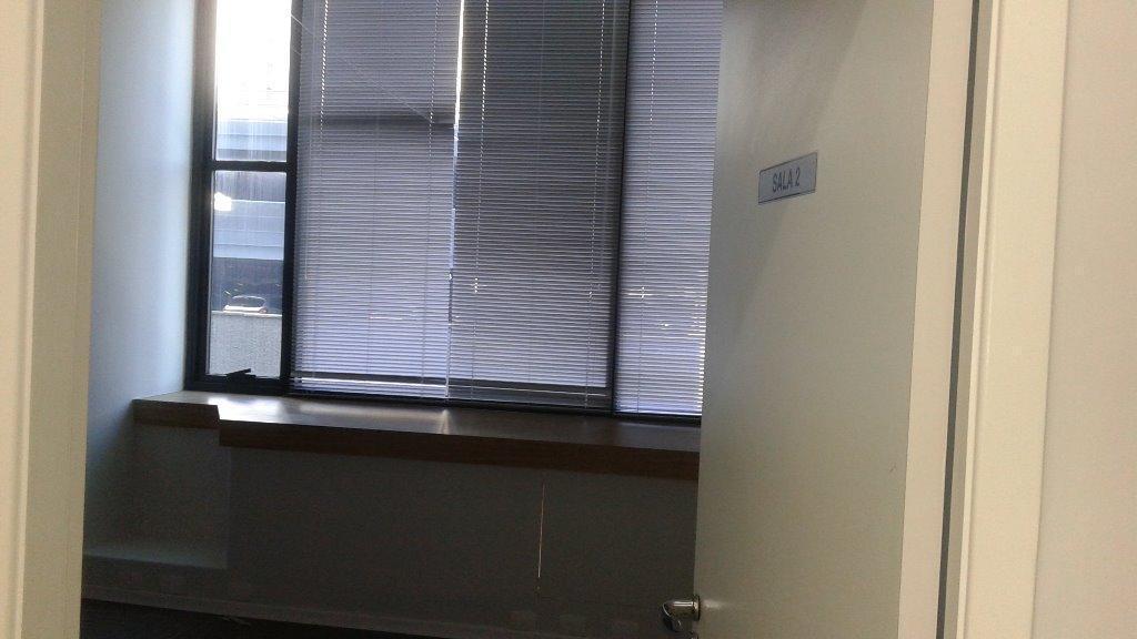 R2 Image 70278 #8