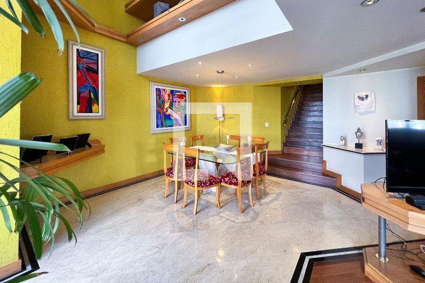 Apartamento à Venda – Moema, 2 Quartos, 421 m² – São Paulo