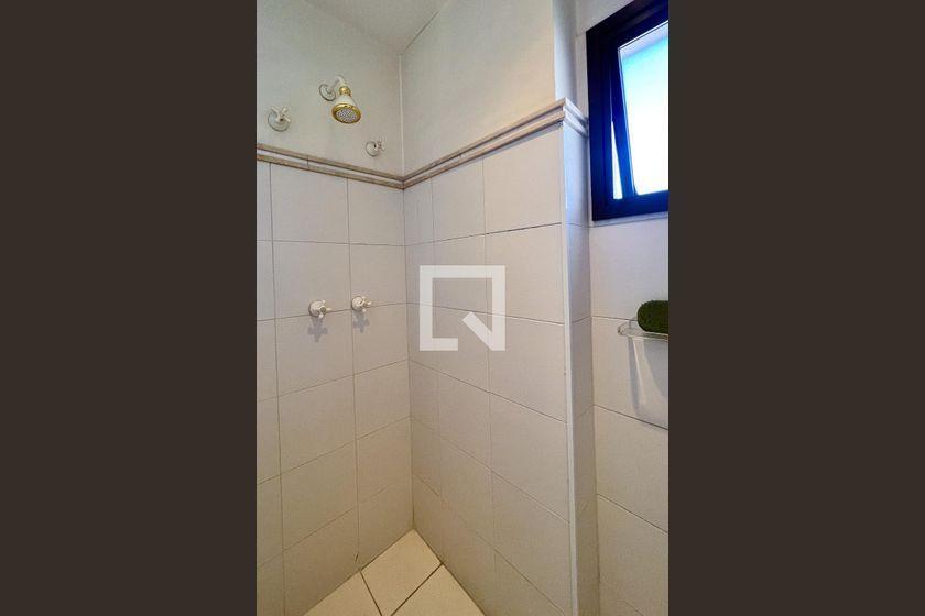 Apartamento à Venda – Moema, 2 Quartos, 421 m² – São Paulo