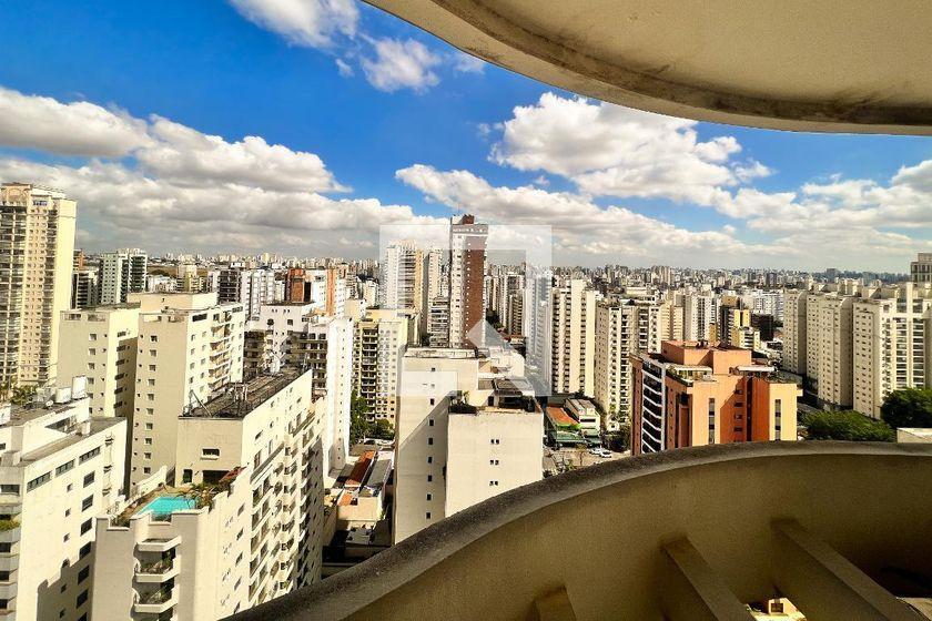 Apartamento à Venda – Moema, 2 Quartos, 421 m² – São Paulo