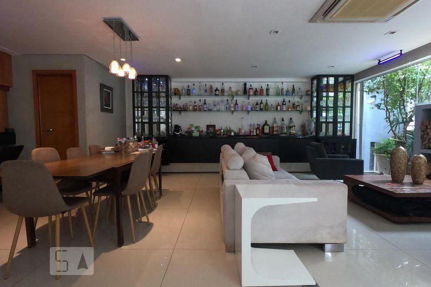 Casa à Venda – Morumbi, 5 Quartos, 430 m² – São Paulo